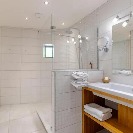 Les Hauts De L'ouysse * 拉卡沃